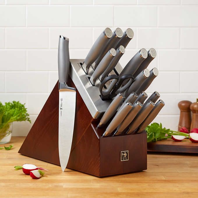 A Self-Sharpening Knife Block