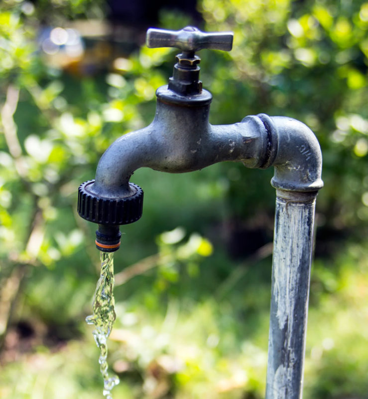 Outdoor Water Faucet Won't Turn Off? How to Fix It