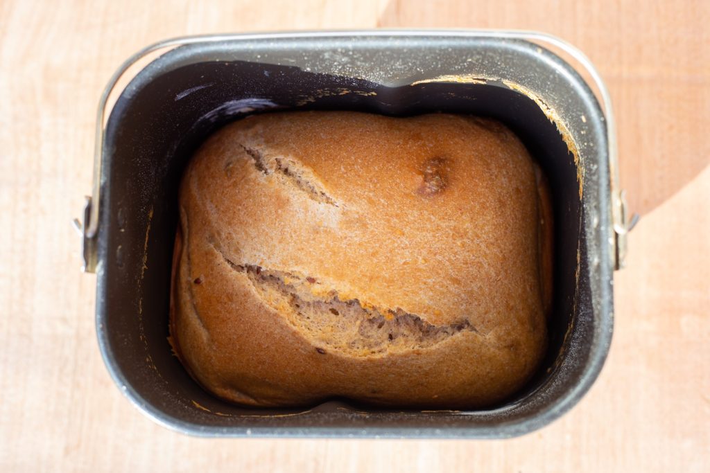 homemade bread maker machine vs conventional oven