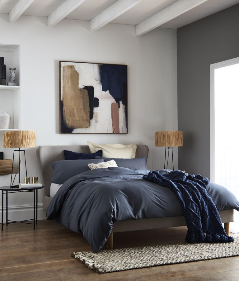 Smooth and industrial bedroom design