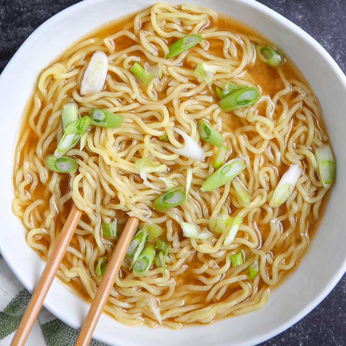 can vegetarians eat ramen noodles?