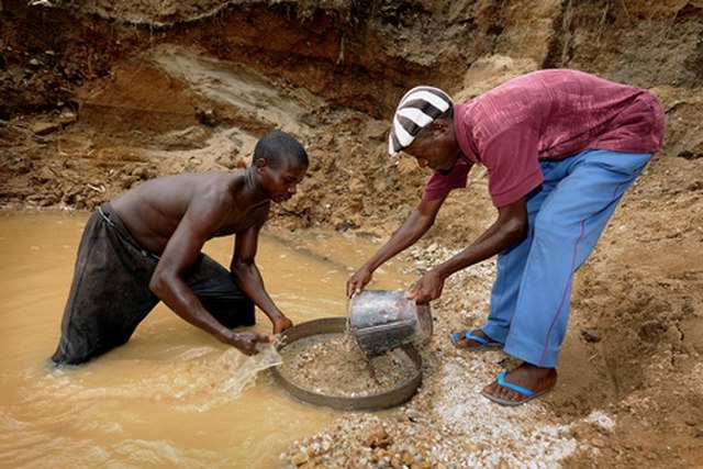  	 How to Find Diamonds In Your Backyard